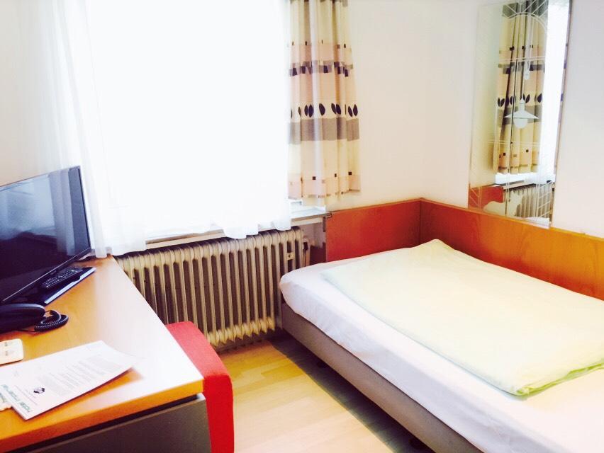 Hotel Imperial Wuppertal Esterno foto